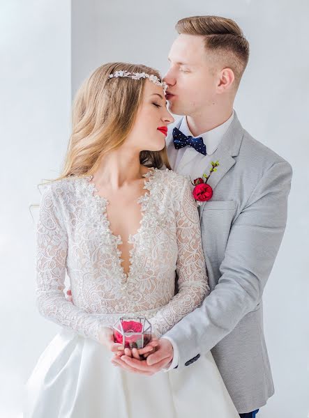 Wedding photographer Ekaterina Mochalova (kmfoto). Photo of 19 February 2018