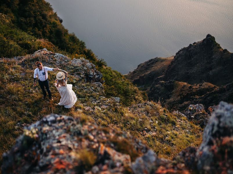 Hochzeitsfotograf Andrey Belozerov (belazzz). Foto vom 19. Juni 2020