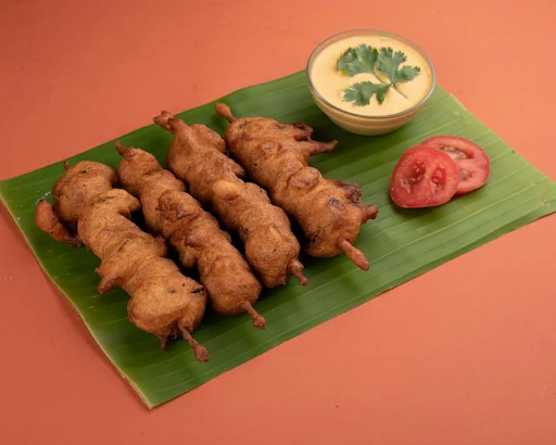 Chicken Kathi Shashlik Fry (4pcs)