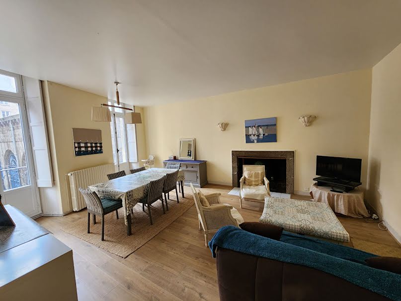 Vente appartement 4 pièces 81 m² à Saint-Malo (35400), 240 600 €