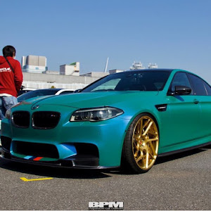 M5 F10