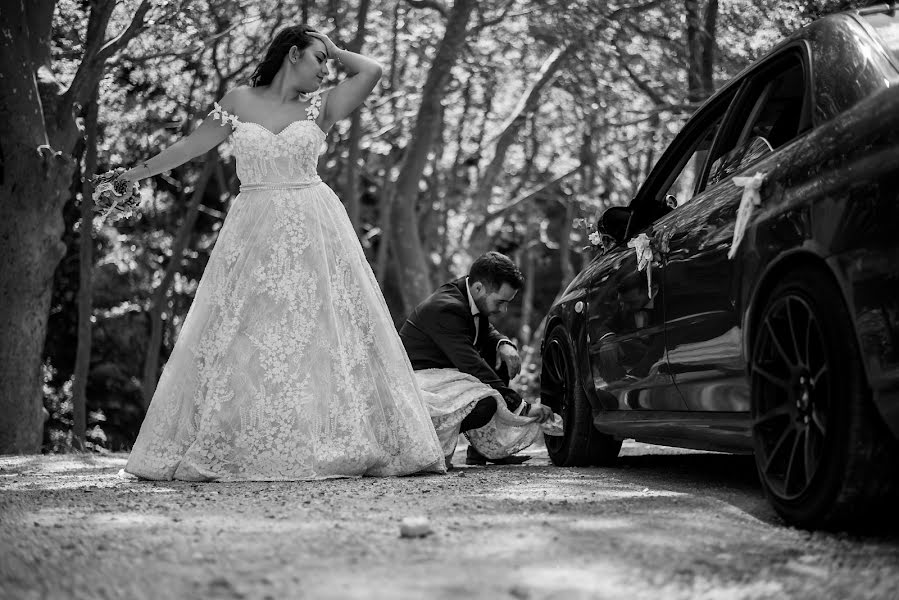 Fotografo di matrimoni Nicolas Karaiskos (karaiskos). Foto del 26 novembre 2020