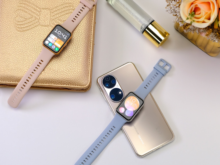 The Huawei Watch Fit 2 comes with a variety of straps and in different colours.