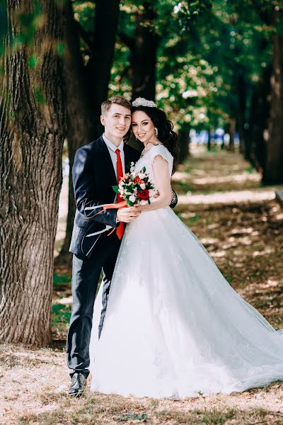 結婚式の写真家Yuriy Nikolaev (nyphoto)。2019 5月3日の写真