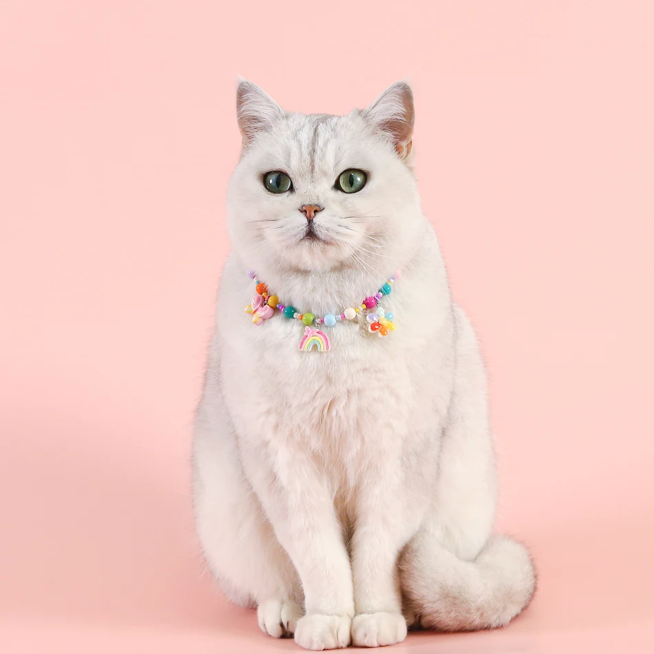 Huisdier Kleur Parel Hanger Ketting Verfraai je hond of kat met deze stijlvolle ketting en voeg stijl en persoonlijkheid toe aan je harige vriend.