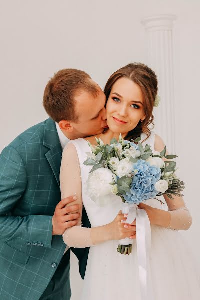 Wedding photographer Vladlena Konokh (vladlena1). Photo of 21 February 2020