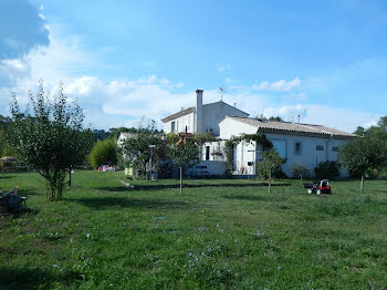 villa à Tourves (83)