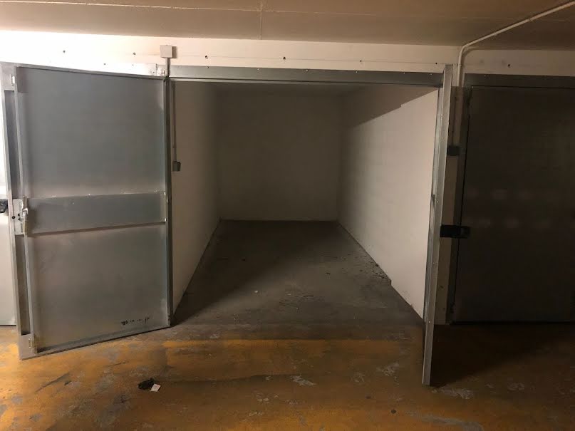 Vente parking  36 m² à Paris 10ème (75010), 89 500 €