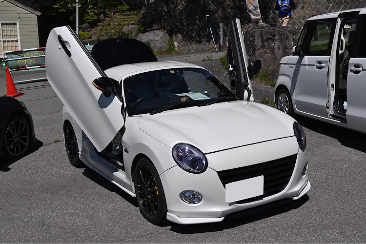 コペンのコペンクーペ・コペン la400k・６月もよろしくお願いします・ビーオフに関するカスタム事例の投稿画像1枚目