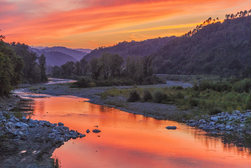 Il fiume al tramonto di mirella_cozzani