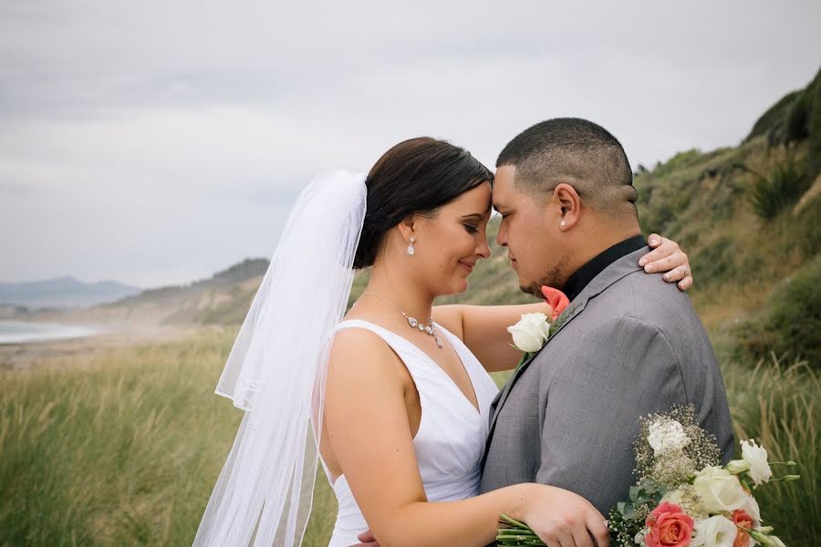 Fotografo di matrimoni Yanina Muriel (yanina). Foto del 26 luglio 2018