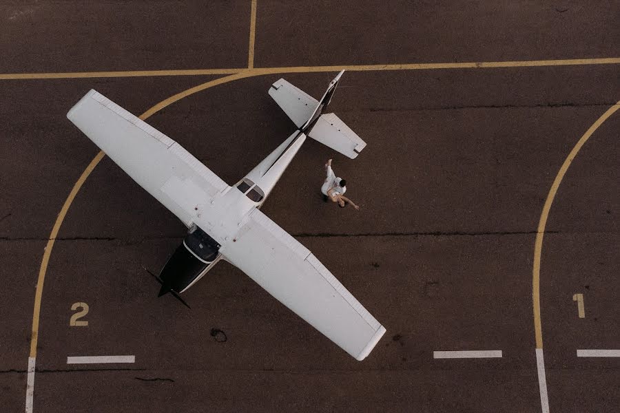 Pulmafotograaf Ivan Nizienko (djovanni). Foto tehtud 20 juuni 2022