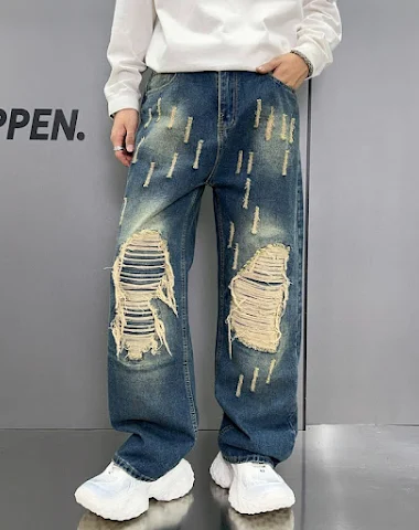 Losse, blauw gewassen jeans met wij - 0