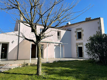 maison à Saint-Michel-le-Cloucq (85)