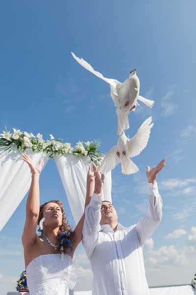 Düğün fotoğrafçısı Aleksandr Cyganov (tsiganov). 13 Nisan 2013 fotoları