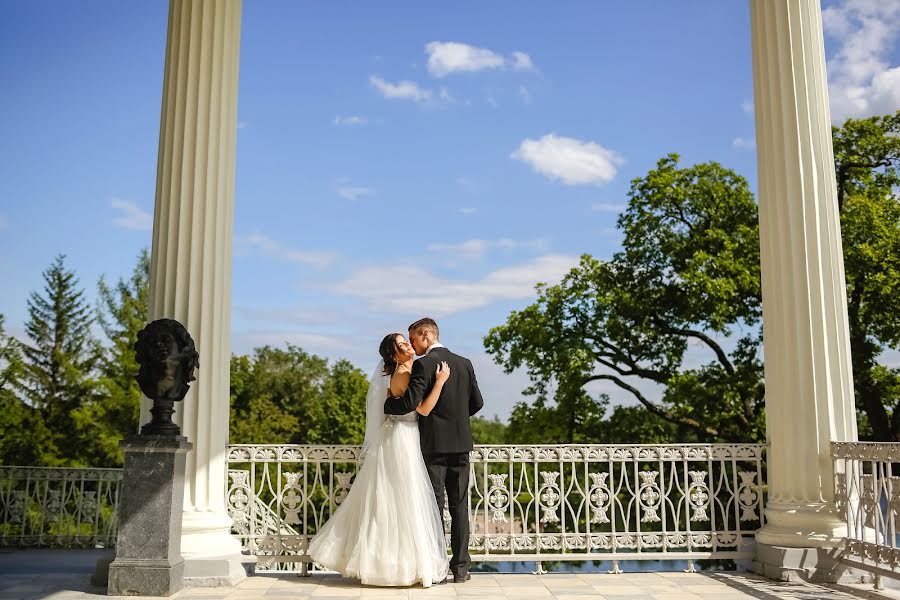 Fotografo di matrimoni Liza Anisimova (liza-a). Foto del 4 luglio 2018