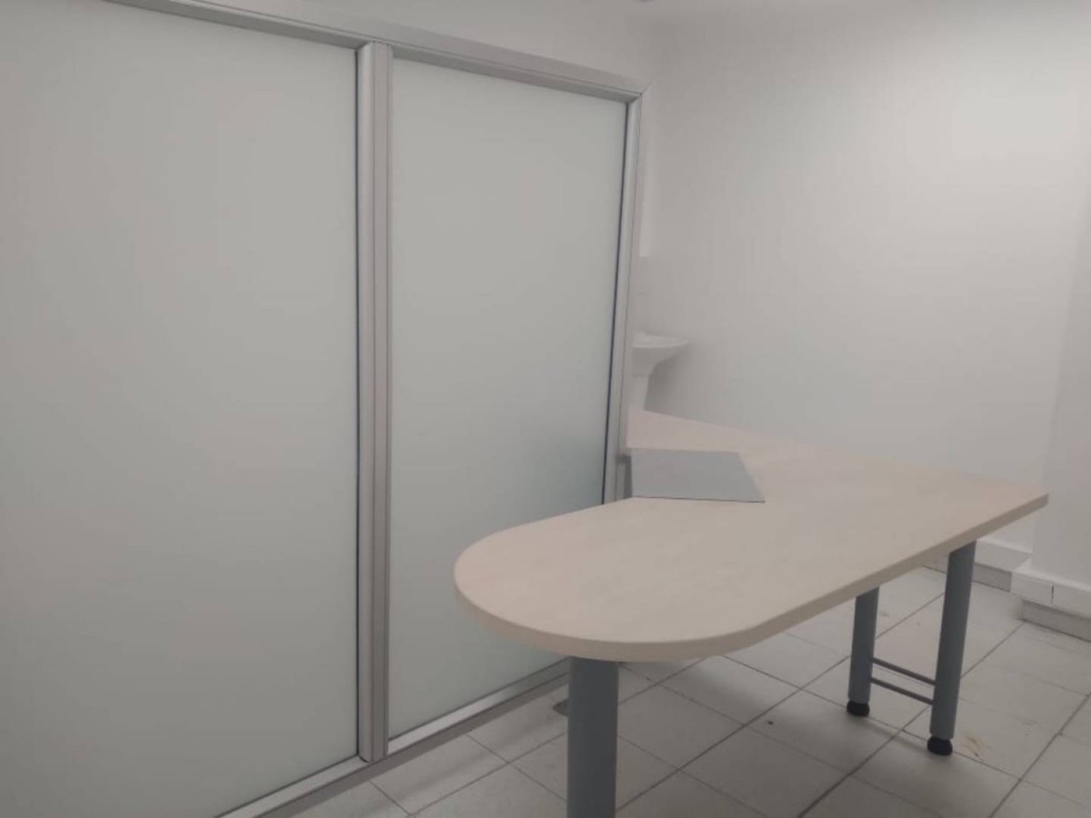Consultorio En Arriendo - Chapinero Central, Bogota
