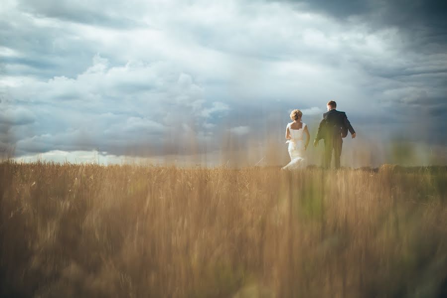 Fotógrafo de bodas Lyubov Dempke (dempkelove). Foto del 3 de febrero 2021