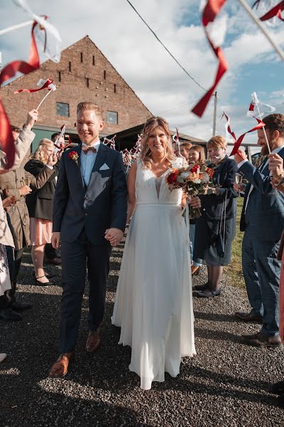 Fotografo di matrimoni Lena Buck (bucklena). Foto del 9 dicembre 2023