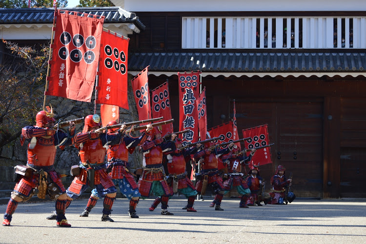 セルボの紅葉狩り🍁🍂・真田神社・真田丸・六文銭・上田城に関するカスタム事例の投稿画像9枚目