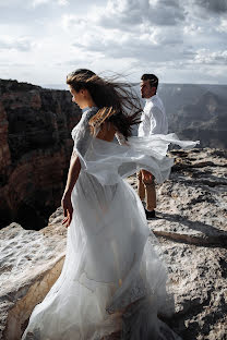 Fotografo di matrimoni Vadim Pastukh (petrovich-vadim). Foto del 8 ottobre 2019