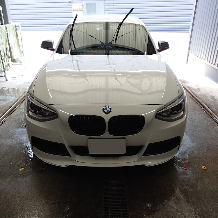 1シリーズ ハッチバックの梅雨の晴れ間・洗車・F20 M135i・梅雨に関するカスタム事例の投稿画像1枚目