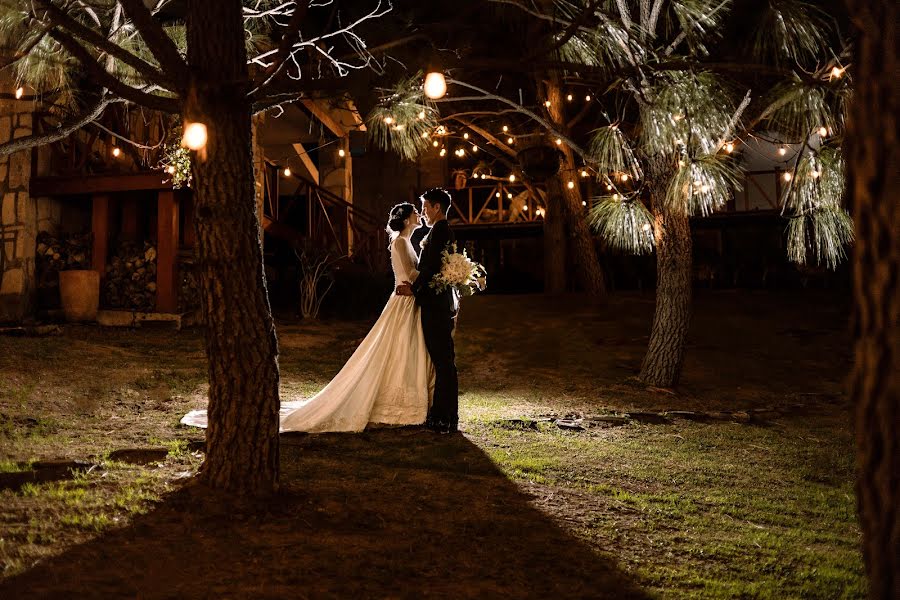 Fotografo di matrimoni Alejandra Zapata (alezapatafoto). Foto del 23 ottobre 2023