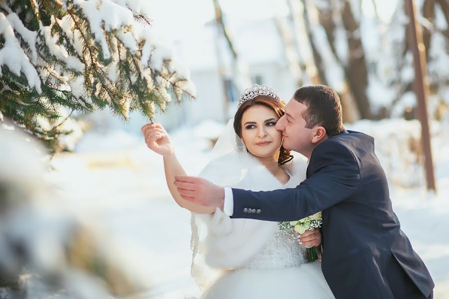 Fotógrafo de bodas Yana Yakovenko (yana1837). Foto del 26 de abril 2017