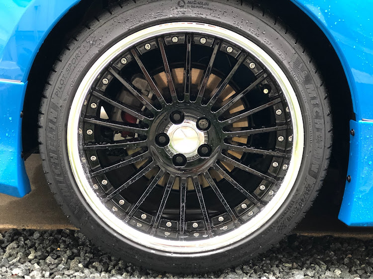 86のRSRダウンサス・work・lanvec・足回り紹介に関するカスタム事例の投稿画像1枚目