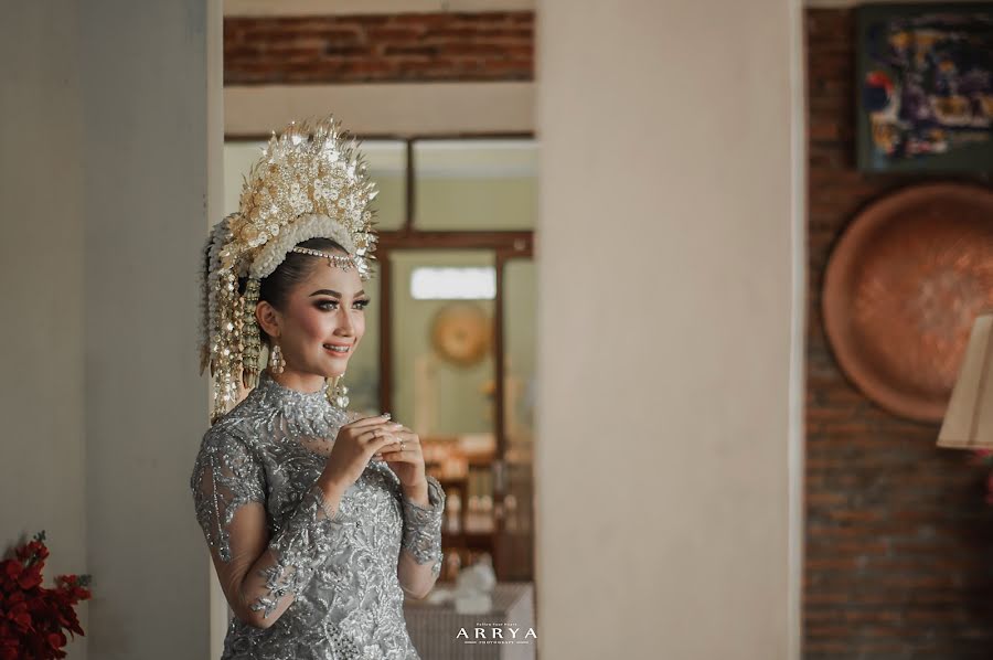 Wedding photographer Zaenal Arifin (arryagalery). Photo of 1 August 2019