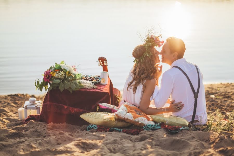 Fotografo di matrimoni Railya Mizitova (raily). Foto del 14 agosto 2015