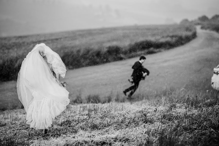 Fotografer pernikahan Marian Vaňáč (fotomarian). Foto tanggal 3 November 2021