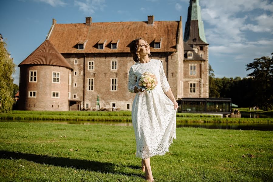 Fotografo di matrimoni Denis Frash (frasch). Foto del 12 settembre 2017