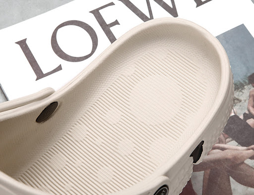 Title 5, Mens Sandals Summer Hole Shoes Beach Slippers ...