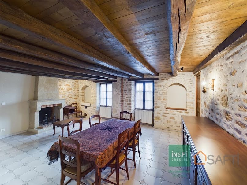 Vente maison 6 pièces 148 m² à Valence-en-Poitou (86700), 231 000 €