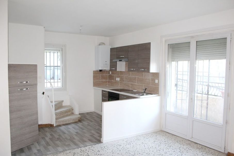 Location  duplex 2 pièces 63 m² à Beziers (34500), 565 €