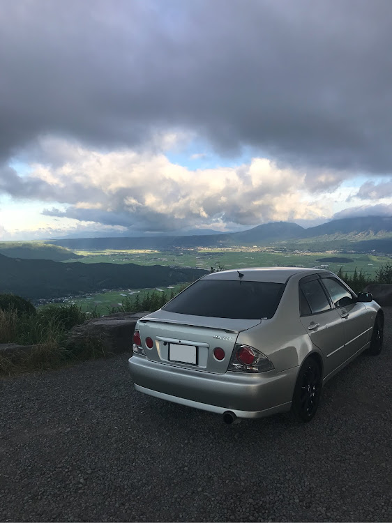 アルテッツァのドライブ・阿蘇山に関するカスタム事例の投稿画像1枚目
