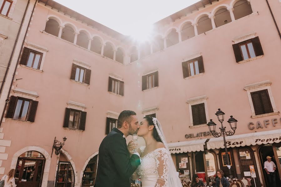 Fotografo di matrimoni Matteo La Penna (matteolapenna). Foto del 23 aprile