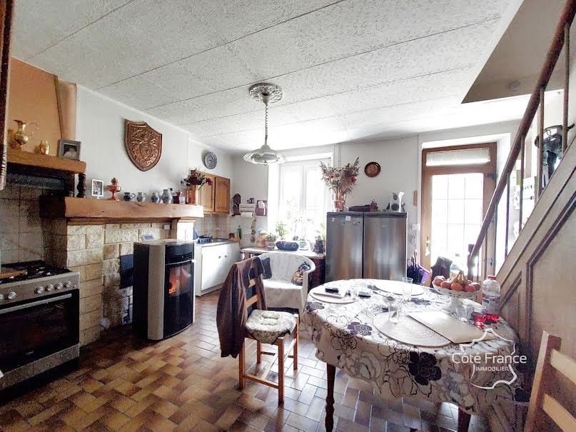 Vente maison 6 pièces 117 m² à Vireux-Wallerand (08320), 115 000 €