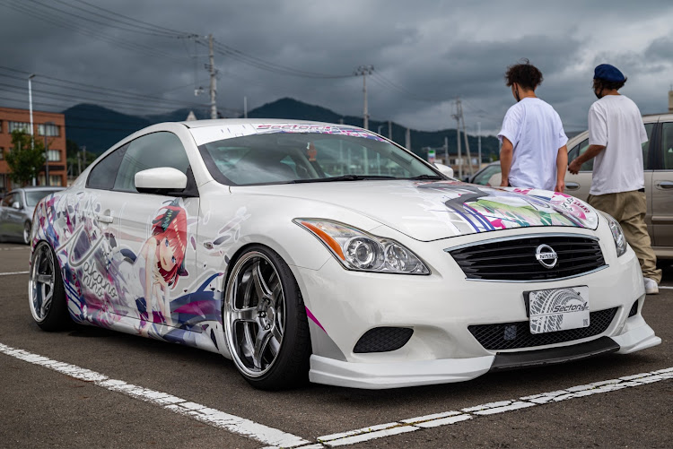 スカイラインクーペのスカイライン・スカクー・VQMT・T5R2P・痛車に関するカスタム事例の投稿画像1枚目