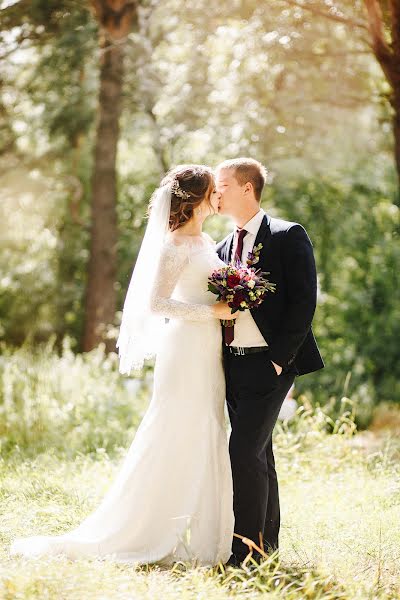 Fotógrafo de casamento Evgeniya Kushnerik (kushfoto). Foto de 20 de setembro 2015