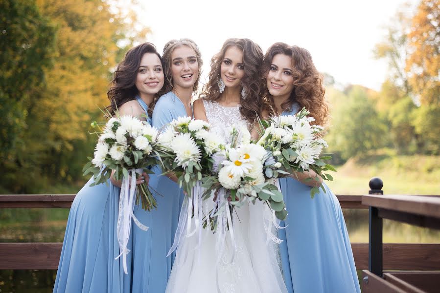 Fotógrafo de casamento Aleks Desmo (aleks275). Foto de 10 de janeiro 2017