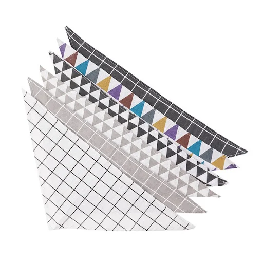 Classic Plaid Pet Dog Bandana Pet Grooming Accessories Dog Kerchief Pet Saliva Towel Scarf For Small Large Dog Cat Acces