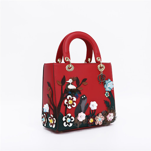 Title 4, Womens Hand-held Oblique Concubine Bag, featur...