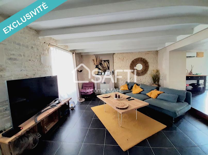 Vente maison 7 pièces 156 m² à Granzay-Gript (79360), 195 000 €