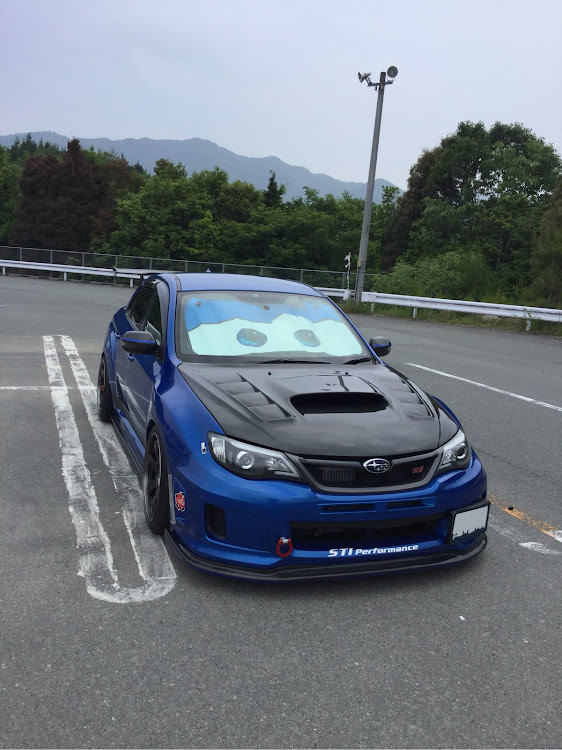 インプレッサ WRX STIのりくちゃんさんが投稿したカスタム事例の投稿画像1枚目