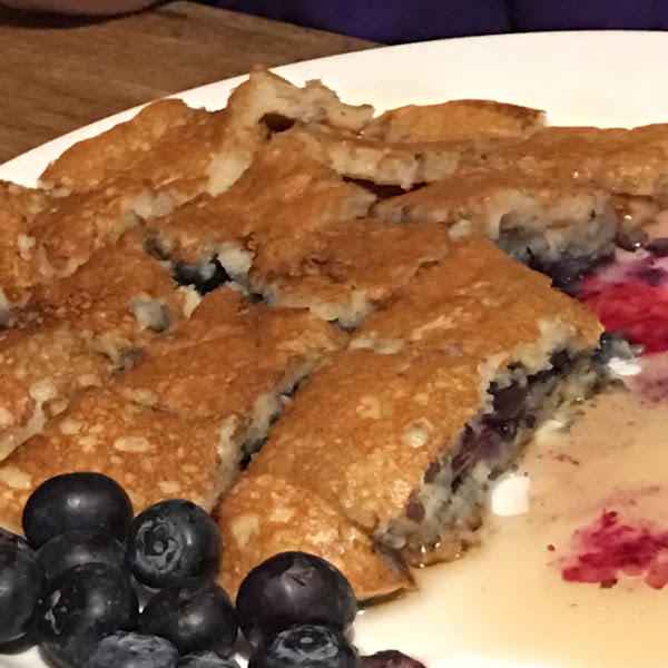 Gluten free/vegan pancakes with blueberries