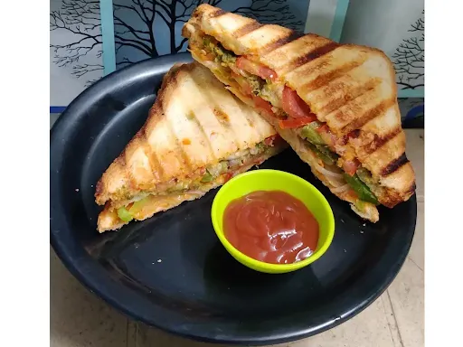 Cheese Club Sandwich