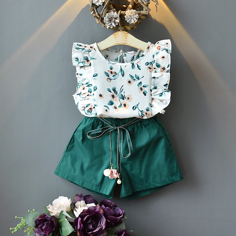 Title 2, Zweiteiliges Baby-Mädchen-Set, lockere Shorts. ...