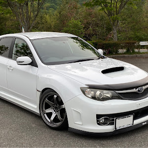 インプレッサ WRX STI GRB